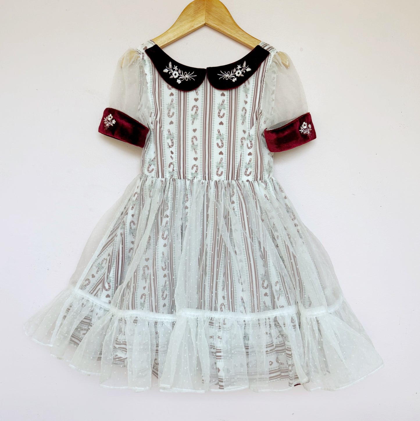 
                  
                    Candy Cane Vintage Vivian - Pre-order
                  
                