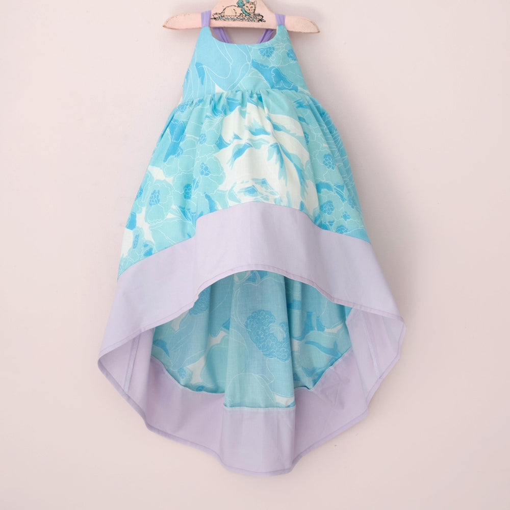 Aqua Floral Vintage Windsong - Material Flaw