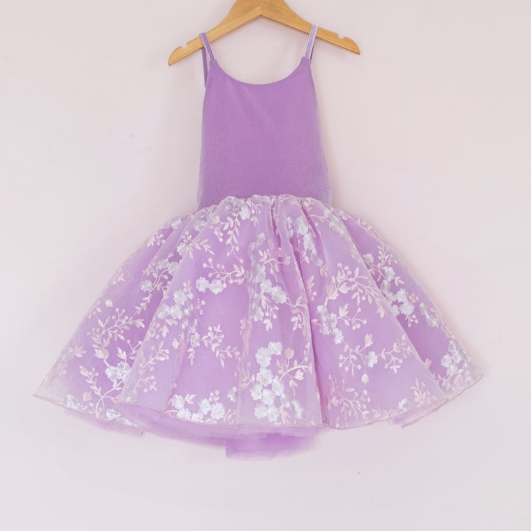 Amethyst Floral Tulle - Material Flaw