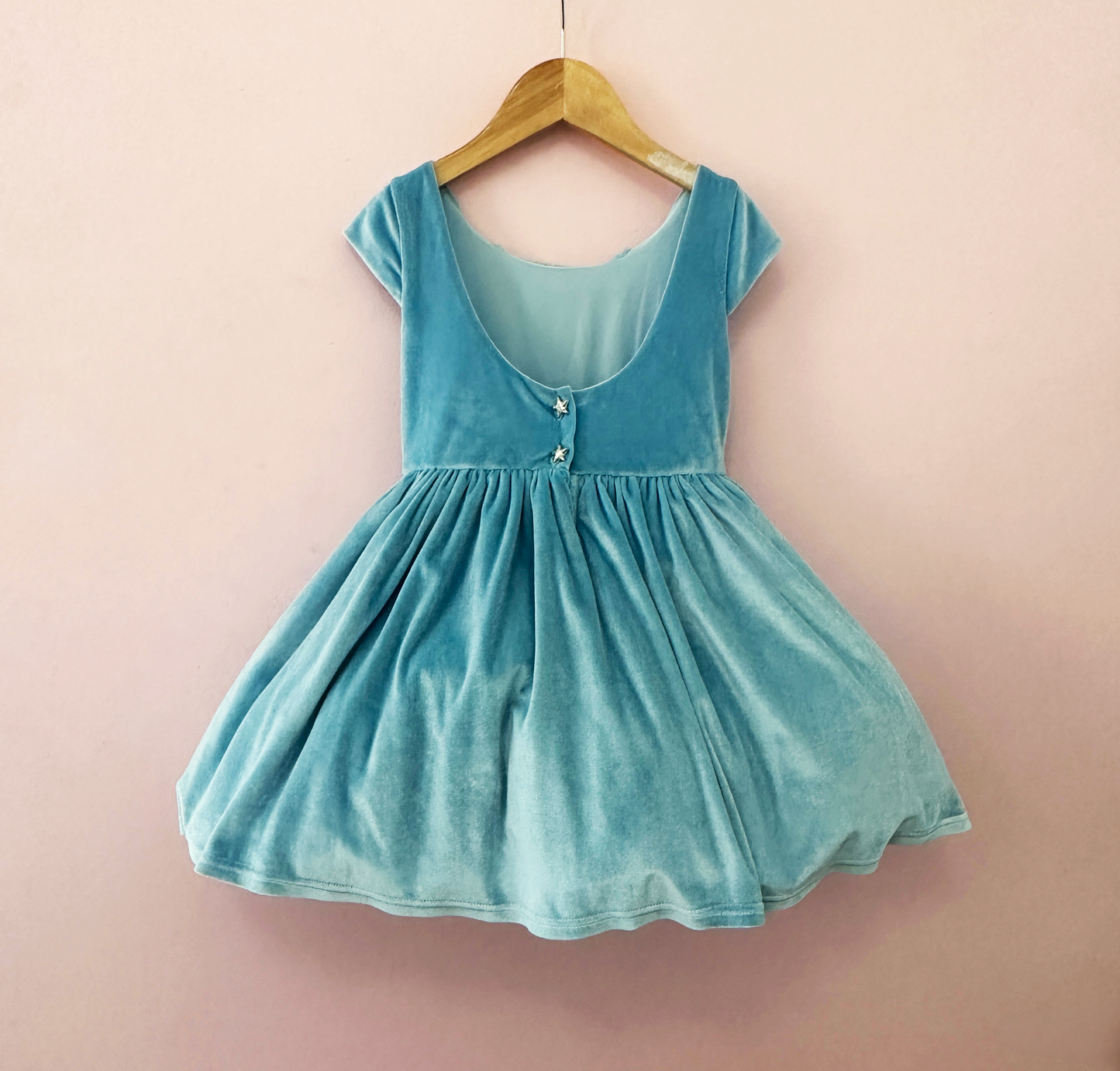 
                  
                    Bluebell Ruched Bodice Vivian Sample - 5Y
                  
                