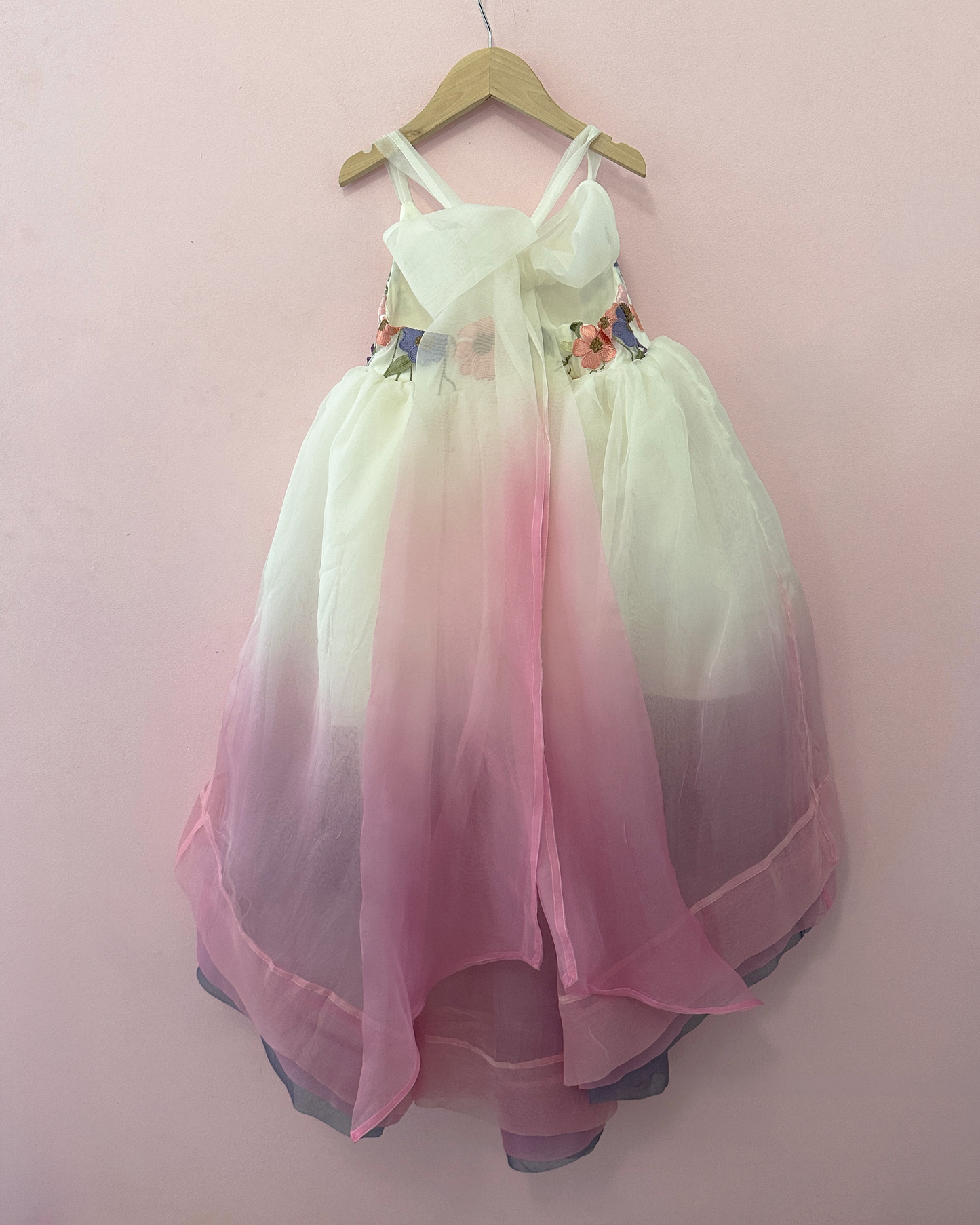 
                  
                    Embroidered Floral Charlotte - 7Y
                  
                