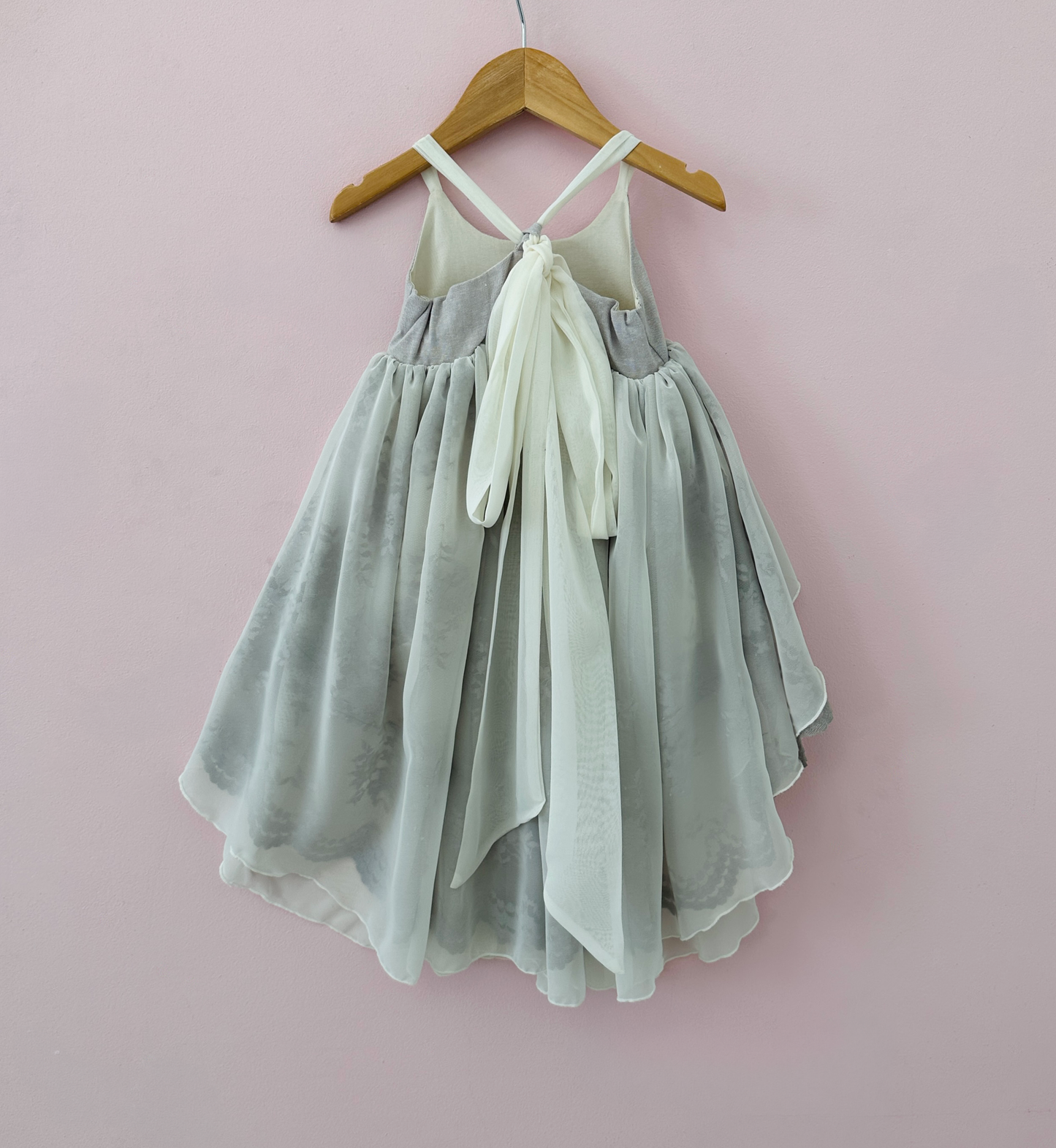 
                  
                    Eliza Dove Grey Lace Sample - 12/18M
                  
                