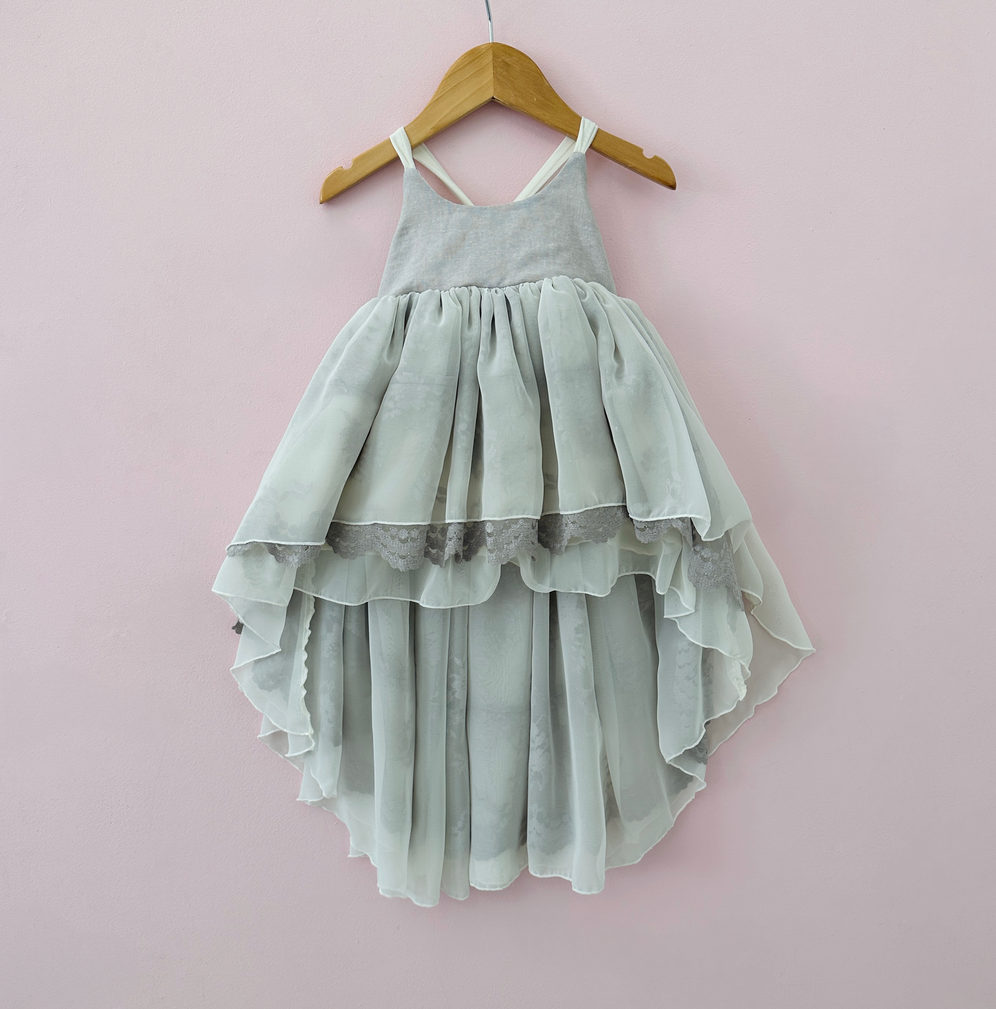 
                  
                    Eliza Dove Grey Lace Sample - 12/18M
                  
                