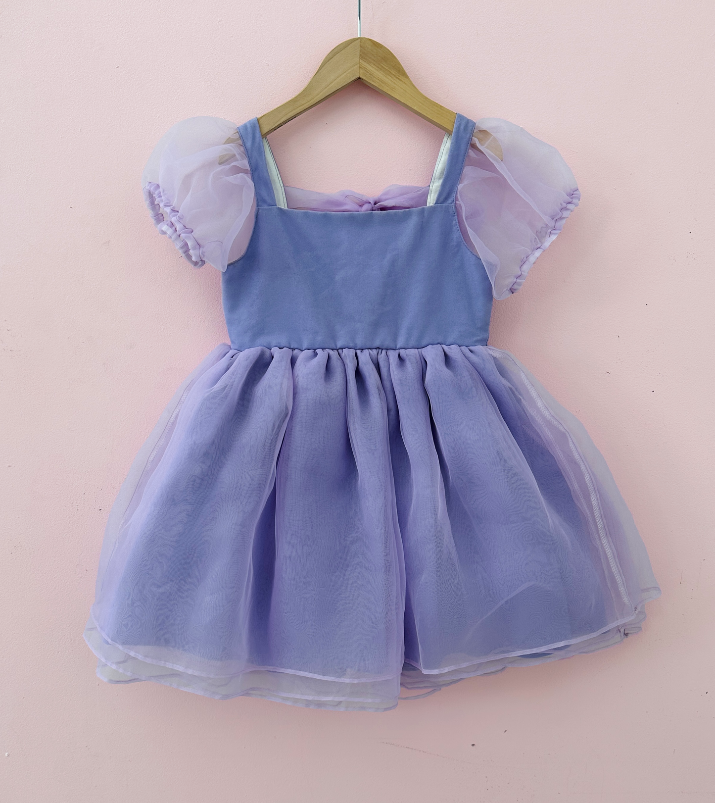 
                  
                    Purple Puff Sleeve Shortie Sample - 4T
                  
                