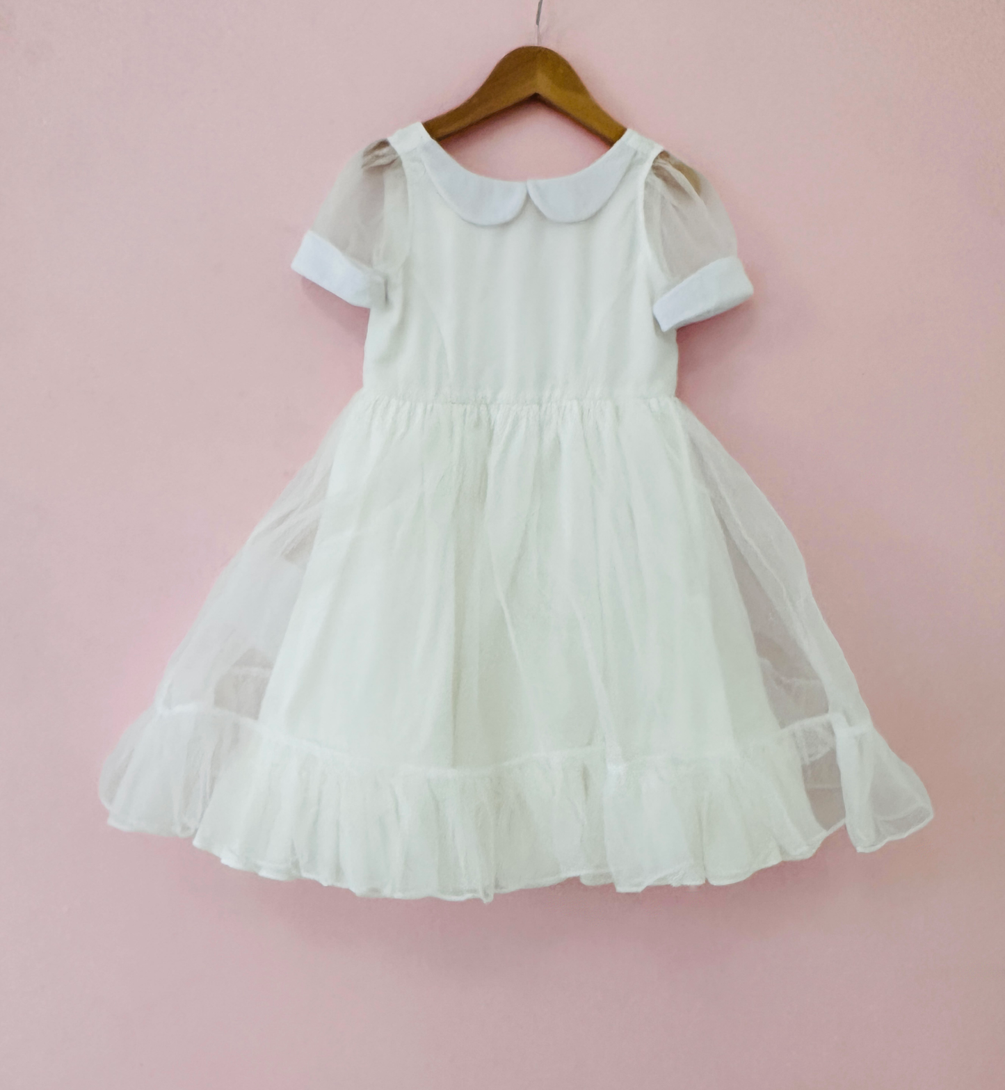 
                  
                    Rufflehem Vivian Ivory Sample - 5Y
                  
                