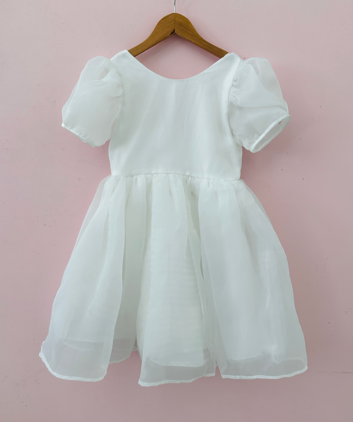 
                  
                    White Puff Sleeve Shortie - 6Y
                  
                