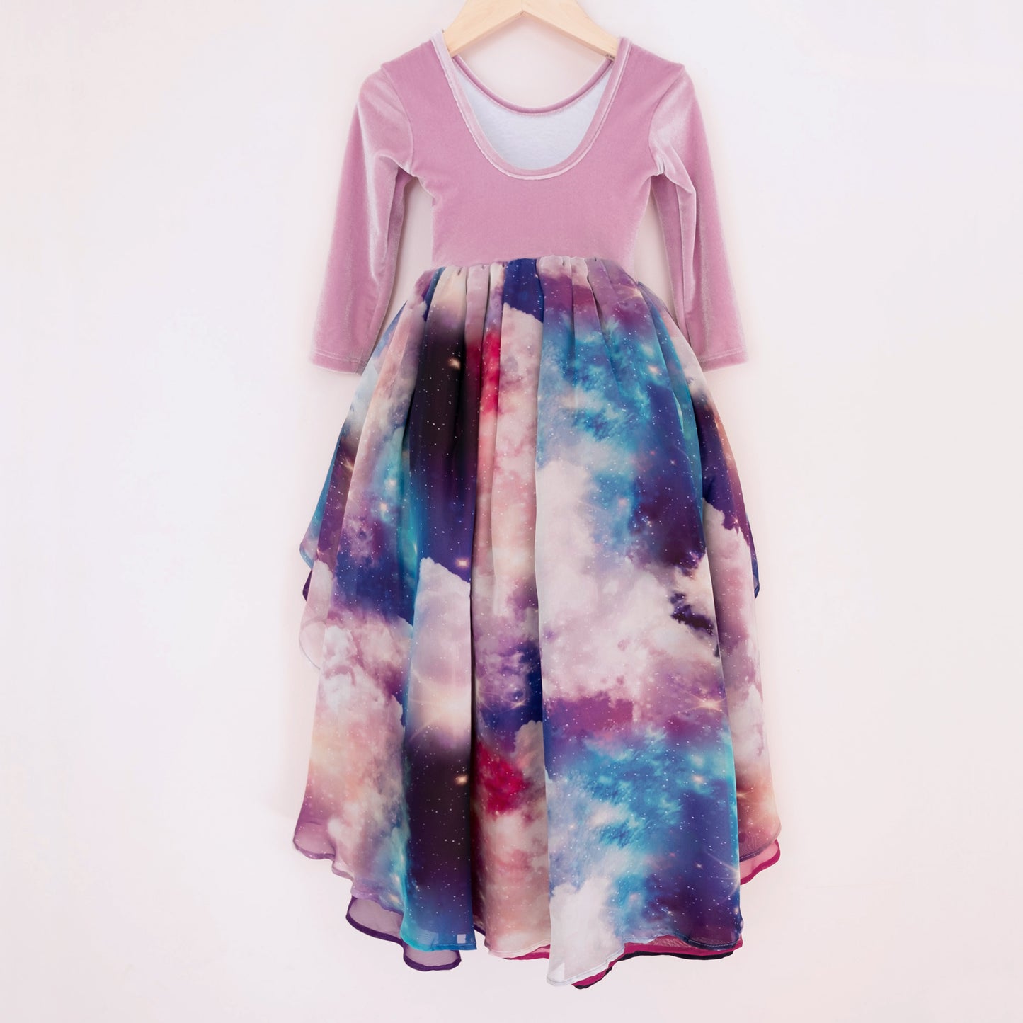 
                  
                    Galaxy Chiffon
                  
                